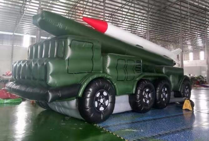 福田迷彩导弹车